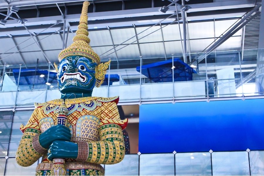 【タイ入国】バンコク到着までに知っておくべきこと。出発前・入国審査・空港を出るまで