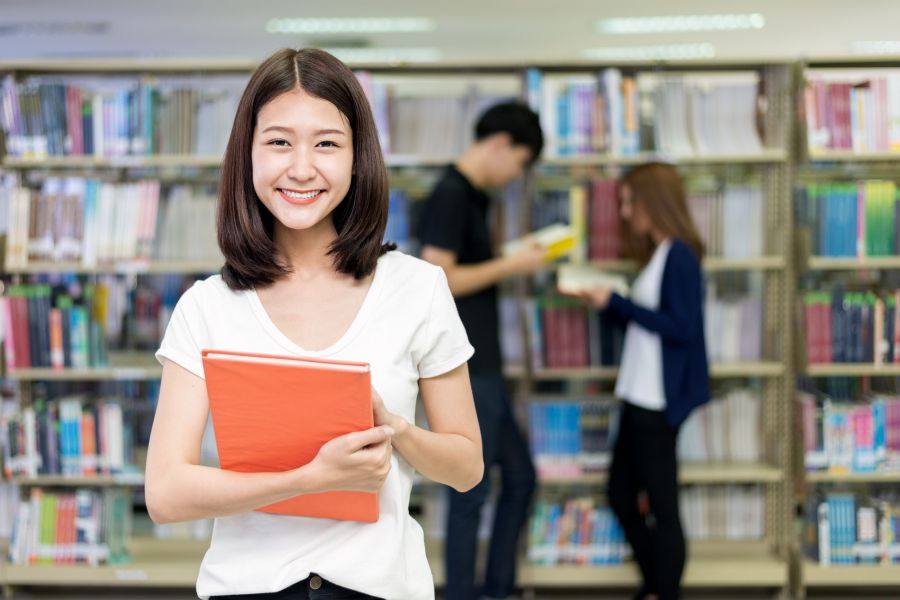 どんな人にED ビザが向いているか